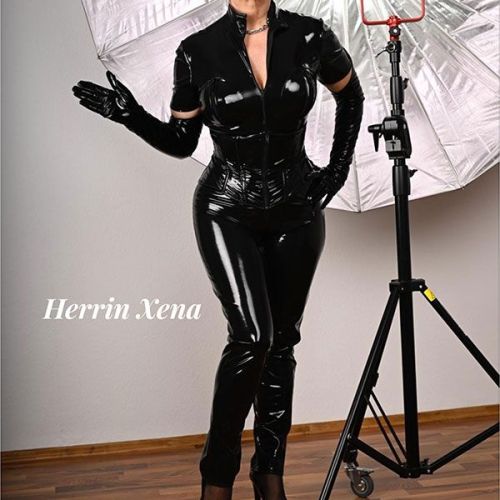 Galeriebild 21 von Herrin Xena